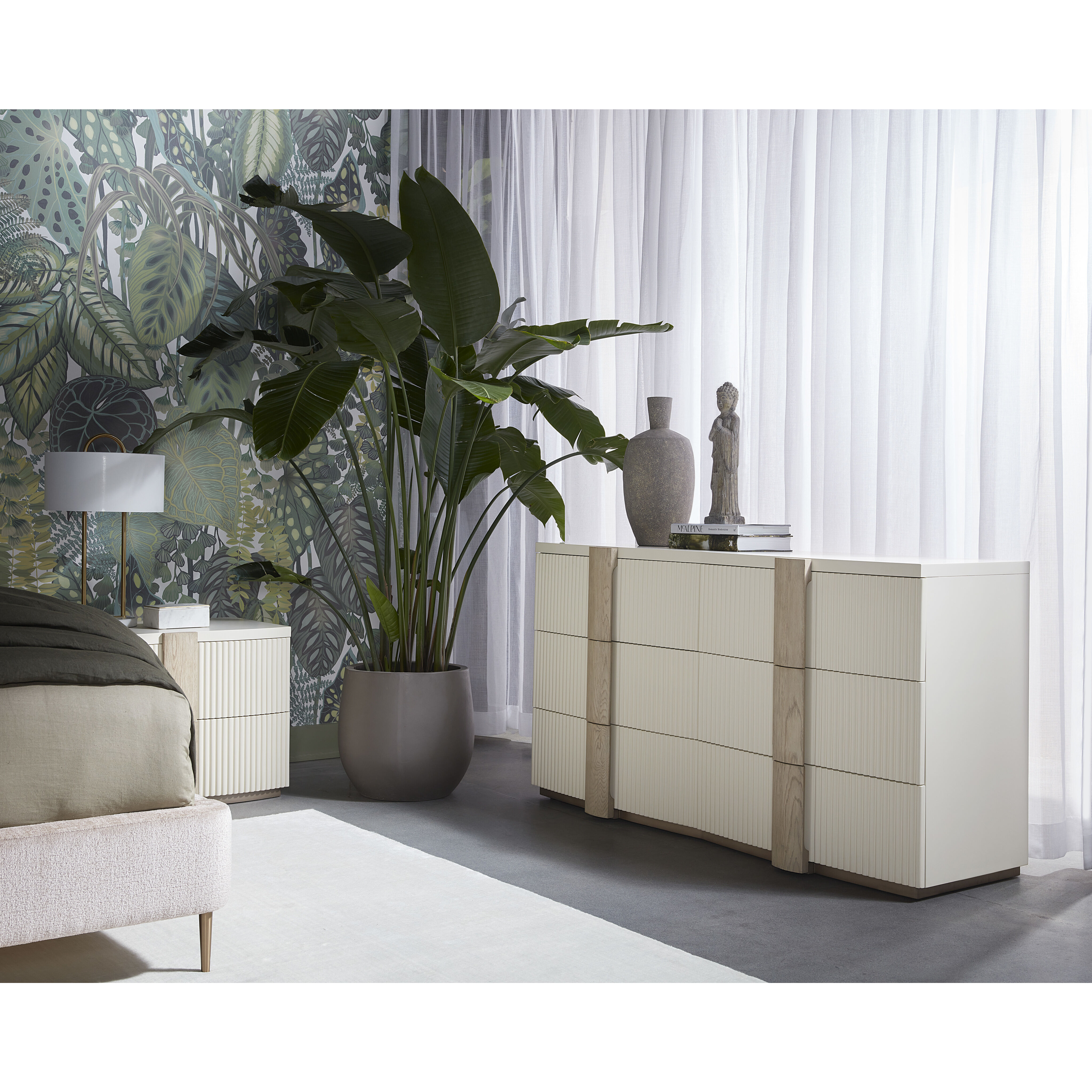 Venetta Cream / Warm Brass Dresser